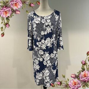 Sandra Darren 3/4‎ sleeve Navy and White floral Dress size 12
